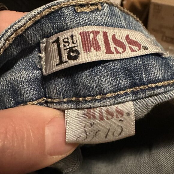 5 for $20 📢 1st Kiss Embroidered Tiger Distressed Jeans Denim Shorts High Rise - Picture 5 of 7